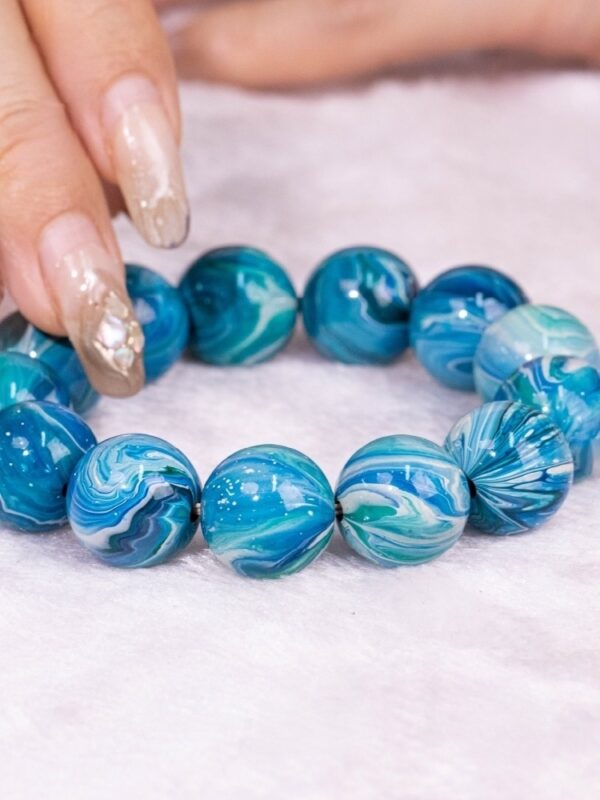 Water Spirit Lacquer Bracelet - Image 2