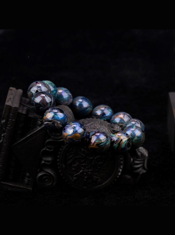 Divine Beast Qilin Lacquer Bracelet - Image 7