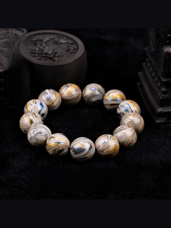 Divine Beast White Tiger Lacquer Bracelet - Image 3