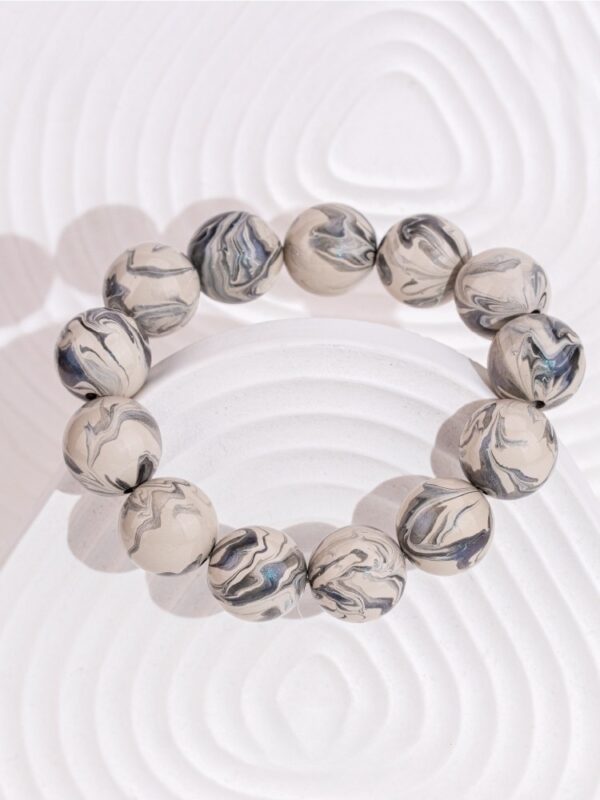 Silver Fox Lacquer Bracelet - Image 4