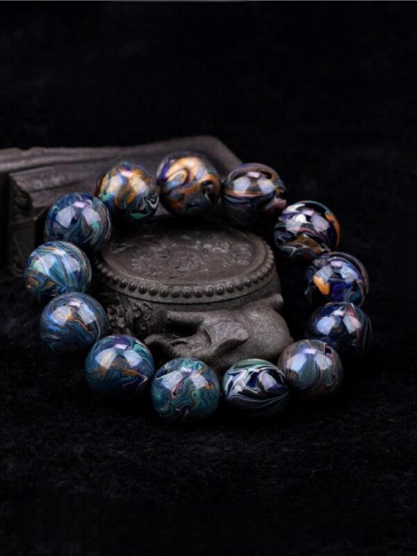 Divine Beast Qilin Lacquer Bracelet - Image 3