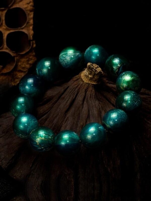 Qingshan Lacquer Bracelet - Image 3