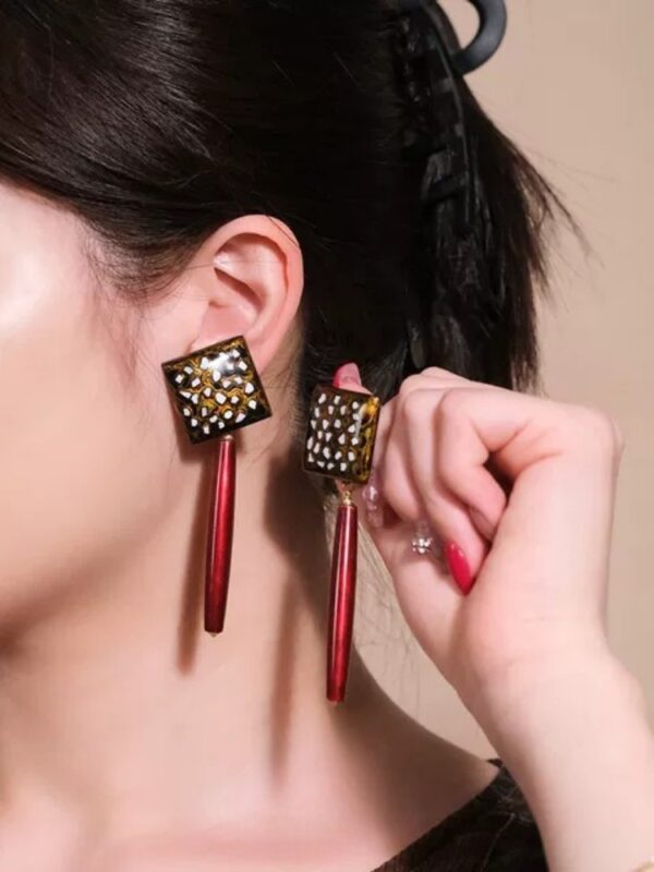 Chiqiangxin Lacquer Earrings - Image 5