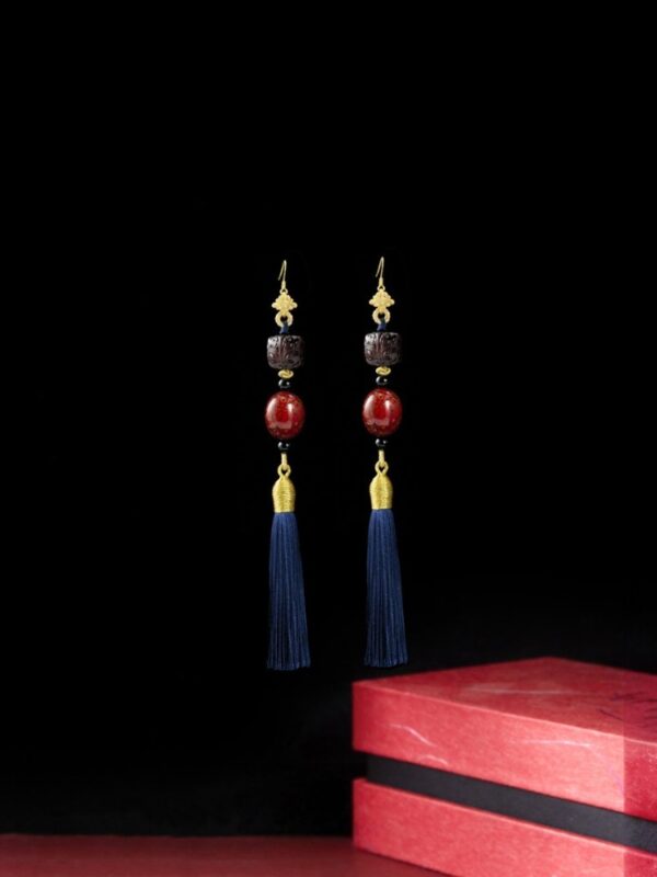 Huajin Lacquer Earrings - Image 2